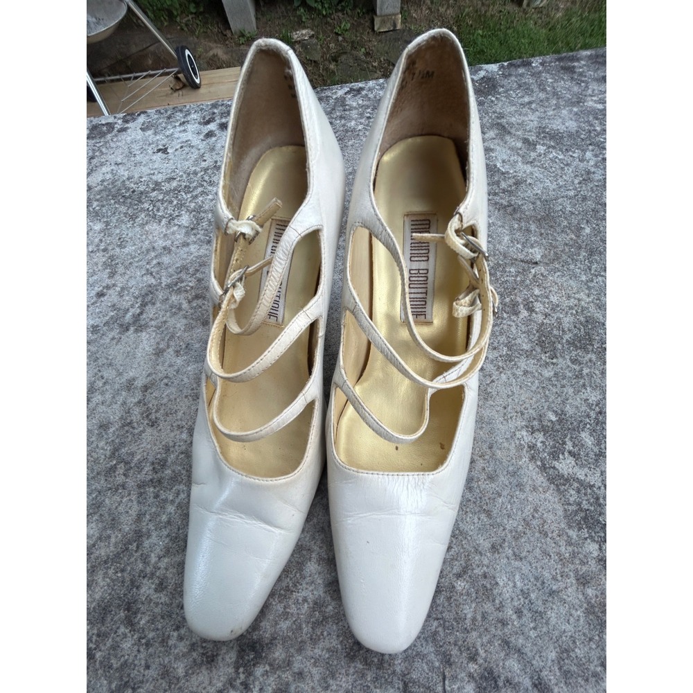 Milano Boutique Vintage Cream Leather Mary Jane Heels